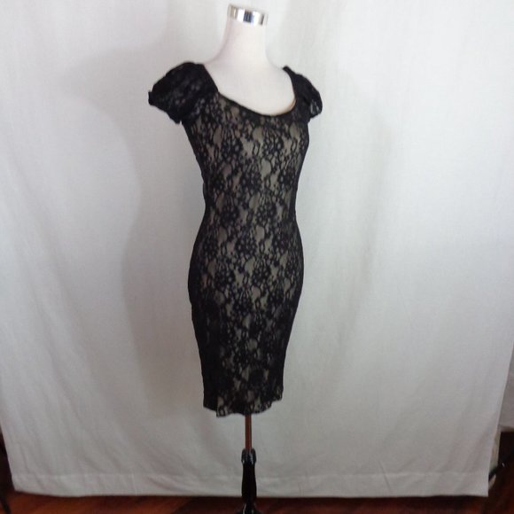 BLACK LACE BODCON DRESS JR SZ L - Picture 2 of 4